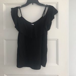 Summer off-shoulder shirt